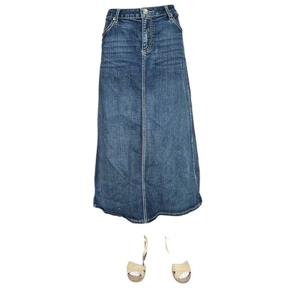 Cato Dresses & Skirts - Cato Skirt Womens 12 Blue Denim Rhinestones Pocket Embroidered Peasant Boho